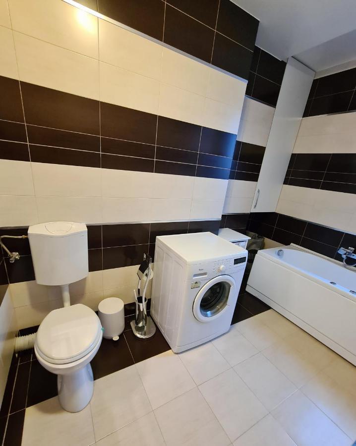 Cozy Apartment อาราด ภายนอก รูปภาพ